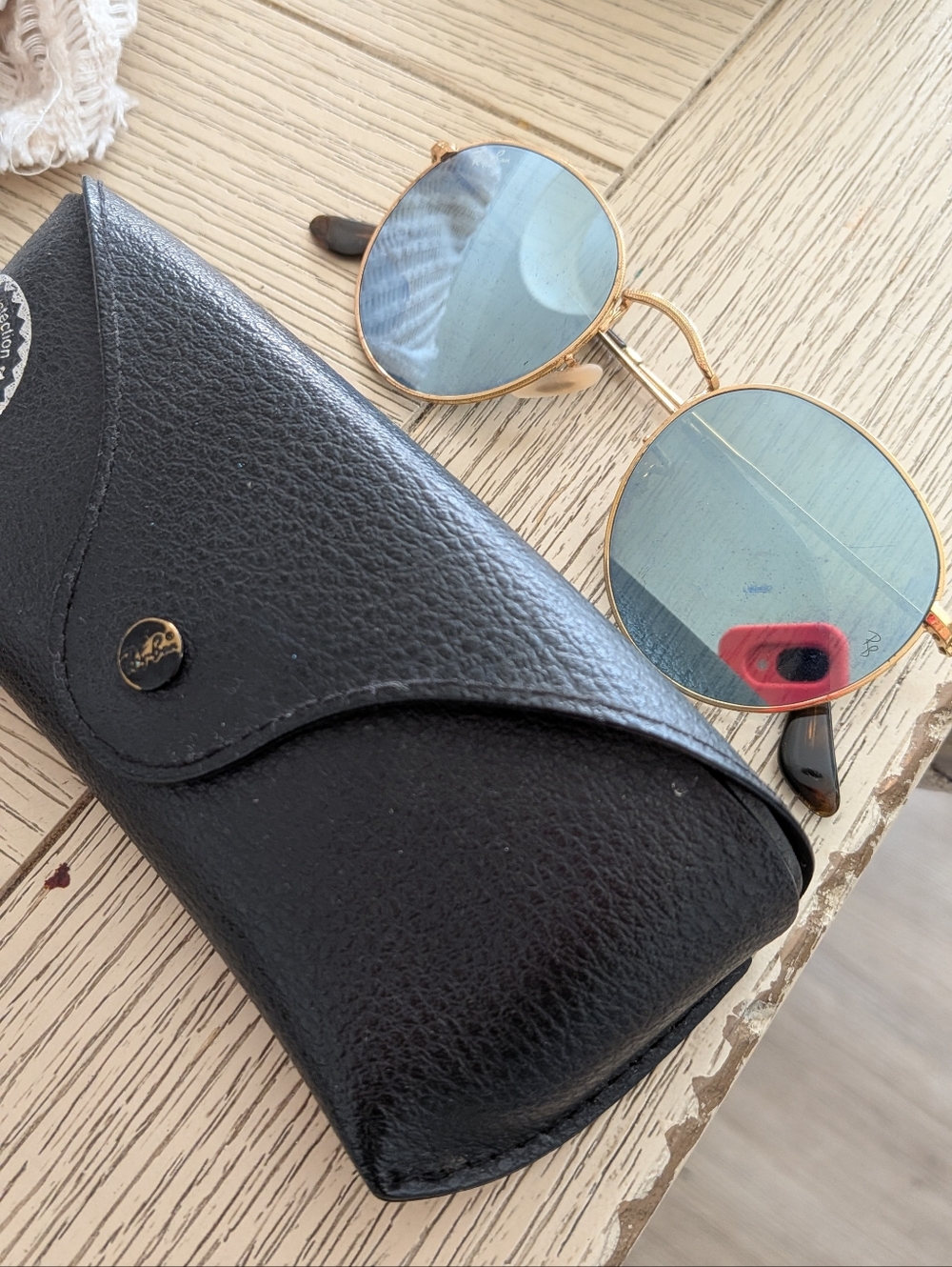 Ray-Ban Round Metal Sunglasses - Gold Frame with Mirror Lenses - Picture 2 of 3